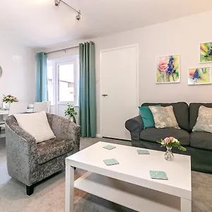 Meadow House Cambridge (Cambridgeshire)